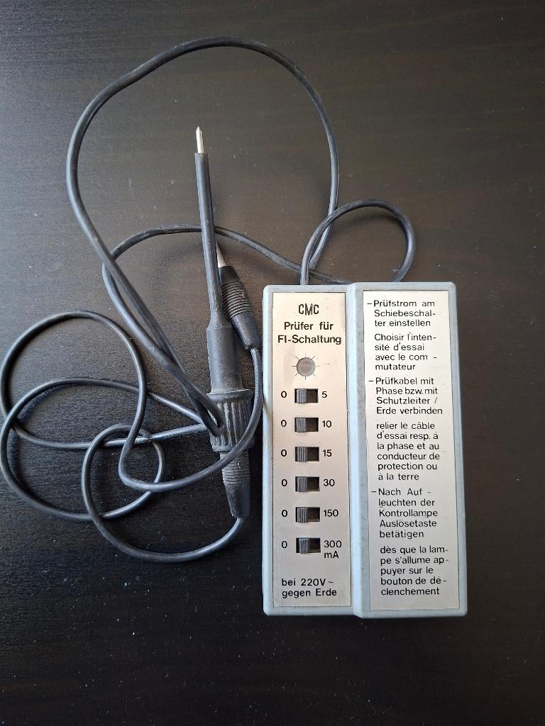 CMC Tester aardlekschakelaar, Doe-het-zelf en Verbouw, Elektra en Kabels, Ophalen of Verzenden, Gebruikt, Overige typen