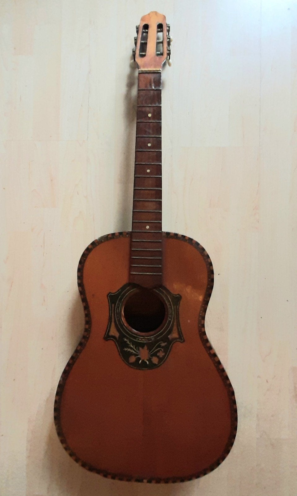 Gitaar, opknapper. Giuseppe Indelicato Contarino  Catania, Ophalen, Gebruikt, Klassieke of Spaanse gitaar
