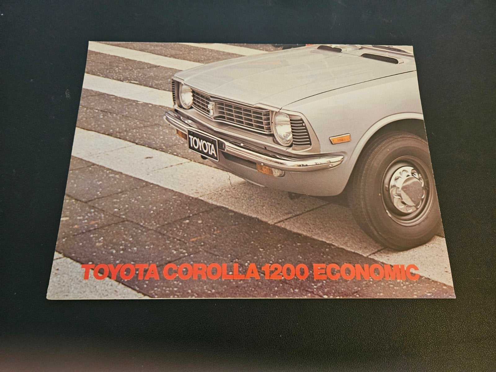 Brochure Toyota Corolla 1200 Economic, Ophalen of Verzenden, Zo goed als nieuw, Toyota