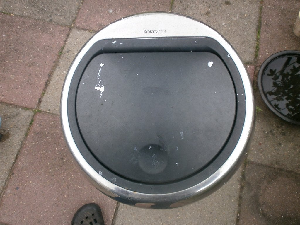 afvalbak, 40 liter of meer, Ophalen, Gebruikt, Rvs