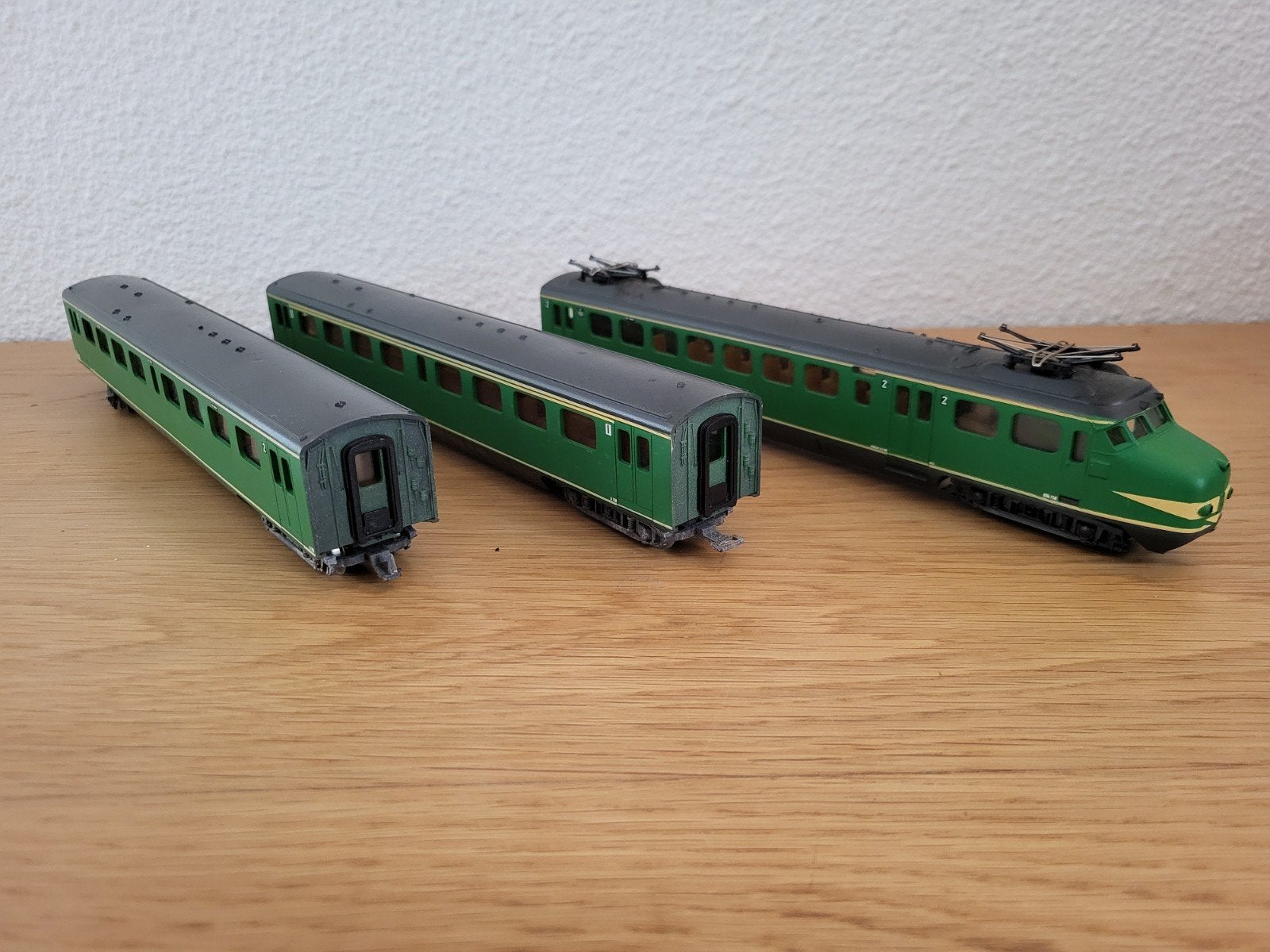 Lima Hondekop treinset 750 NS 2 rijtuigen en 1 sluitwagen, Hobby en Vrije tijd, Modeltreinen | H0, Gelijkstroom, Analoog, Ophalen of Verzenden