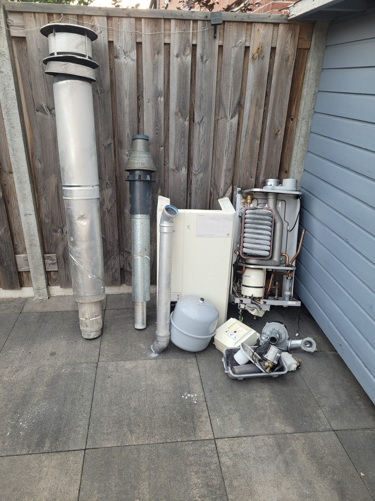 Cv ketel, Doe-het-zelf en Verbouw, Ophalen of Verzenden, Minder dan 60 cm, Cv-ketel of Combi-ketel, 30 tot 80 cm