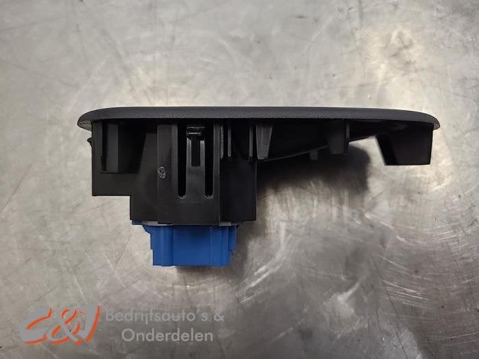 Elektrisch Raam Schakelaar van een Renault Master, Gebruikt, -, Renault, -