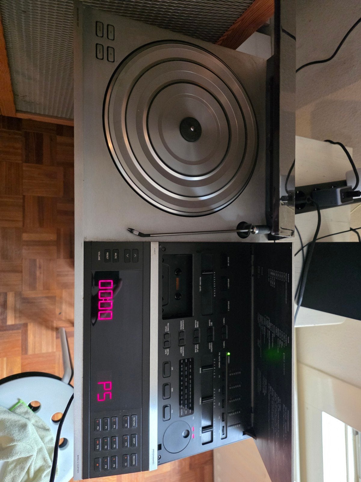 Prachtige Bang & Olufsen Beocenter met afstandsbediening, Automatisch, Zo goed als nieuw, Platenspeler, Ophalen