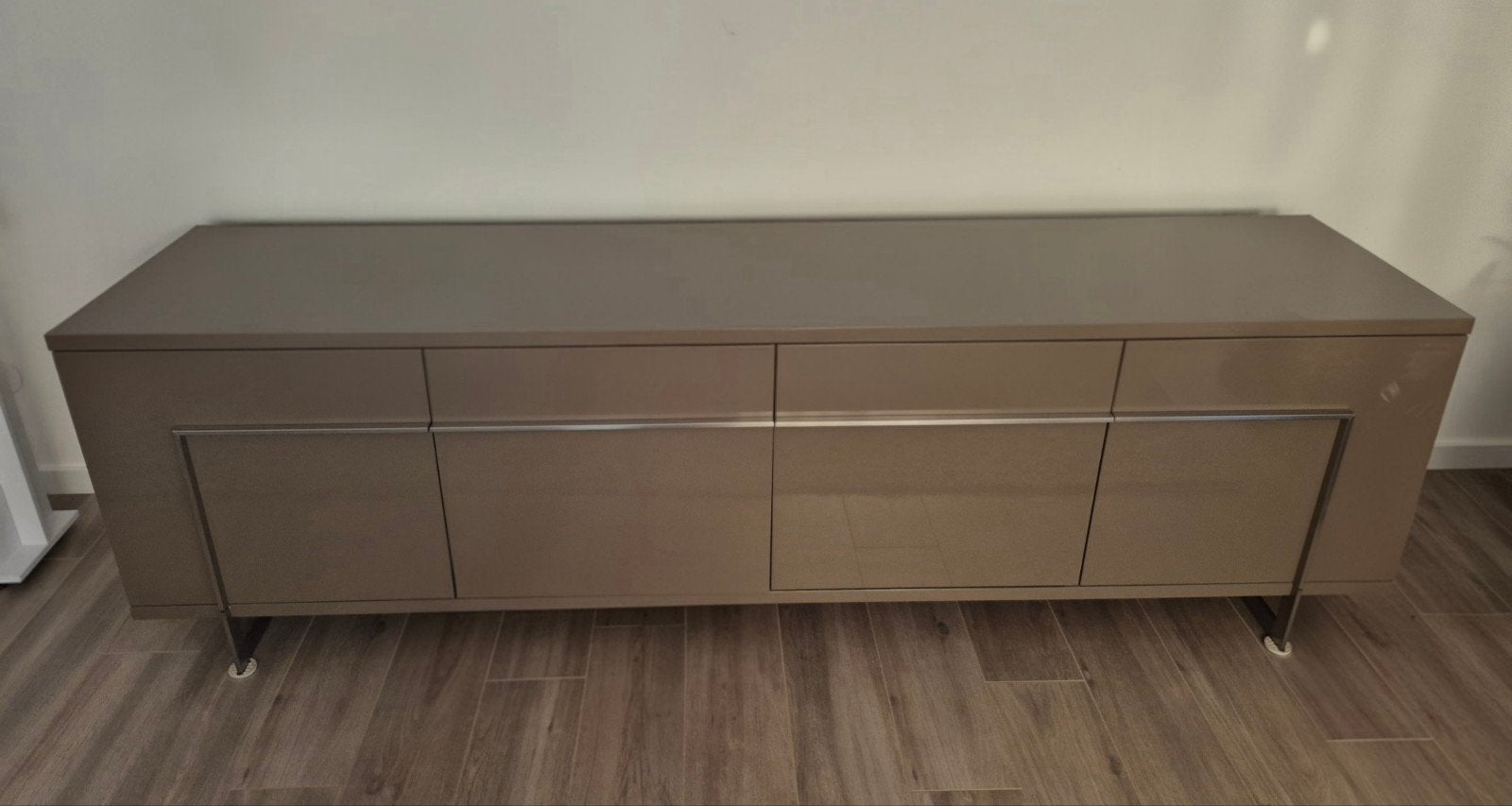 Bert Plantagie Vision Dressoir - Stijlvol en Modern, Overige materialen, Gebruikt, Met deur(en), Ophalen of Verzenden