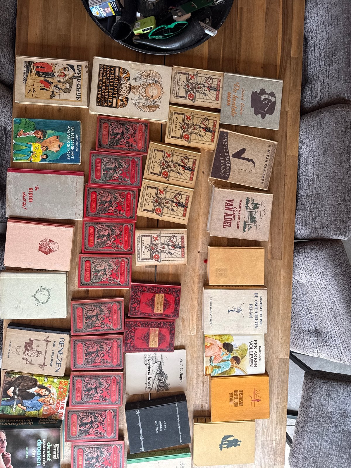 Grote collectie vintage boeken, diverse genres, Boeken, Literatuur, Gelezen, Nederland, Ophalen of Verzenden
