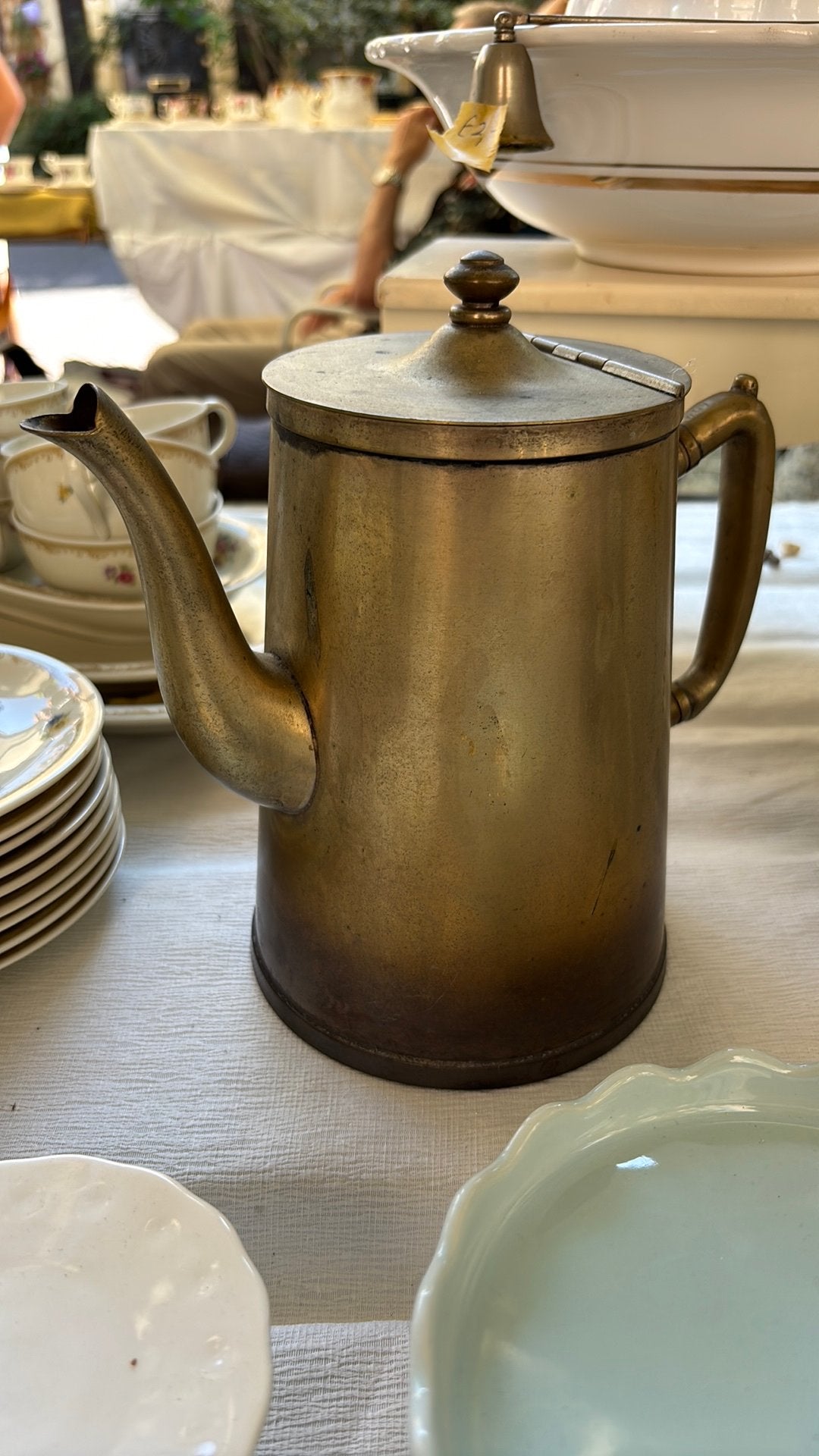 Jugendstil koperen koffiepot, Ophalen