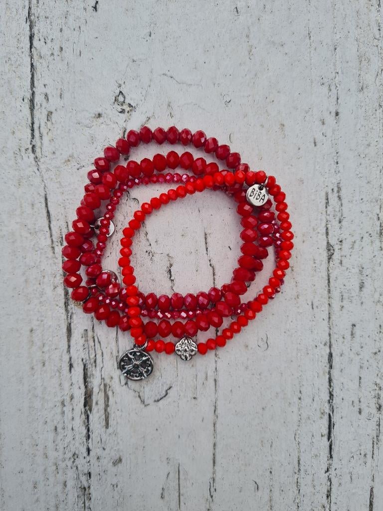 BIBA rode kralenarmbandjes 3 euro pst nieuw, Kunststof of Plastic, Nieuw, Ophalen of Verzenden, Met bedels of kralen