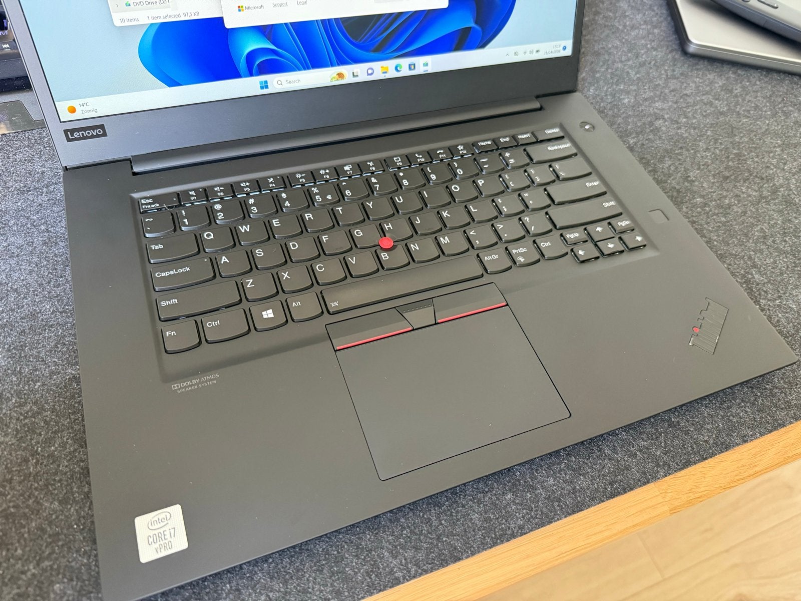 Lenovo ThinkPad P1 Gen 3 - i7-10850H, 32GB RAM, 1TB SSD, Computers en Software, Met videokaart, 2 tot 3 Ghz, Ophalen of Verzenden