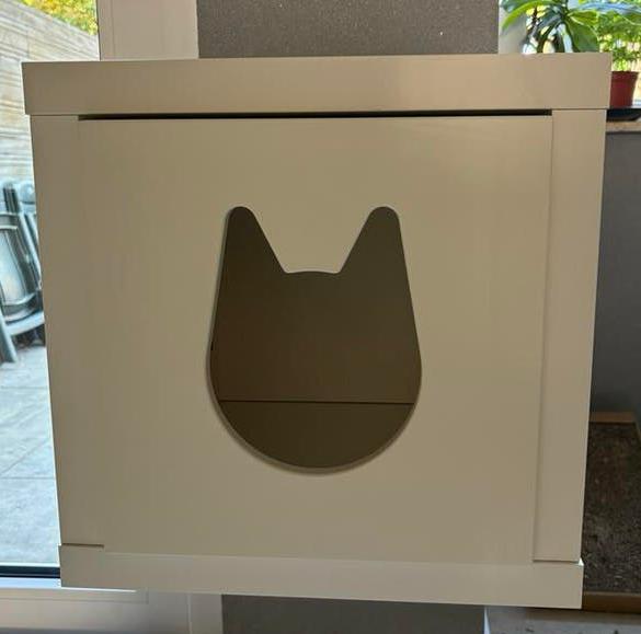 Kallax kast Ikea met kattenhuis, Ophalen, Minder dan 50 cm, Zo goed als nieuw, Minder dan 100 cm
