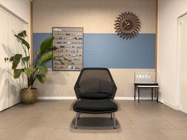 Vitra | Bouroullec | Slow Chair + Ottoman | Zwart | 1x, Huis en Inrichting, Fauteuils, Vitra, Gebruikt, 75 tot 100 cm, Ophalen of Verzenden