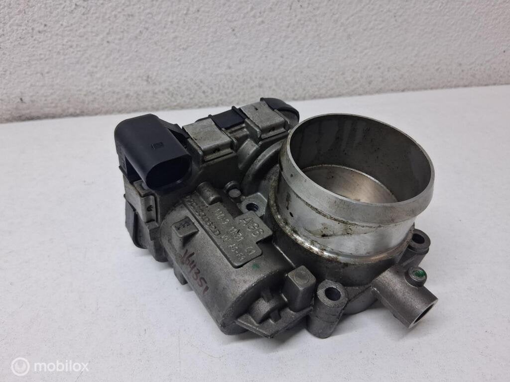 Gasklephuis Vw Golf V ('03-'08) 03C133062D, Gebruikt, Volkswagen, Ophalen of Verzenden