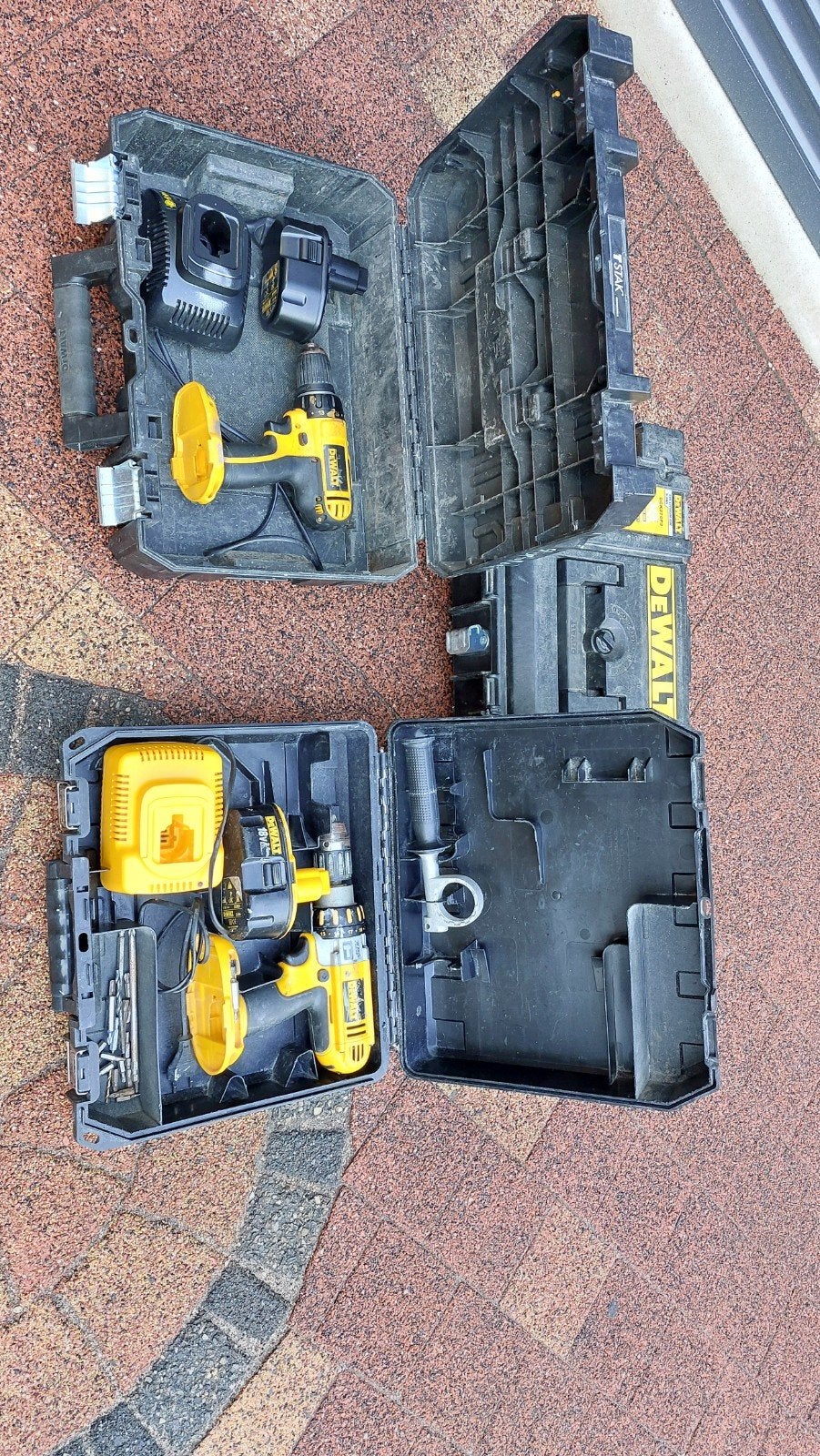 DeWalt Boormachines DC730 & DC925 met Accu's en Opladers, Ophalen, Gebruikt, Boor- en Schroefmachine, Klopboormechanisme