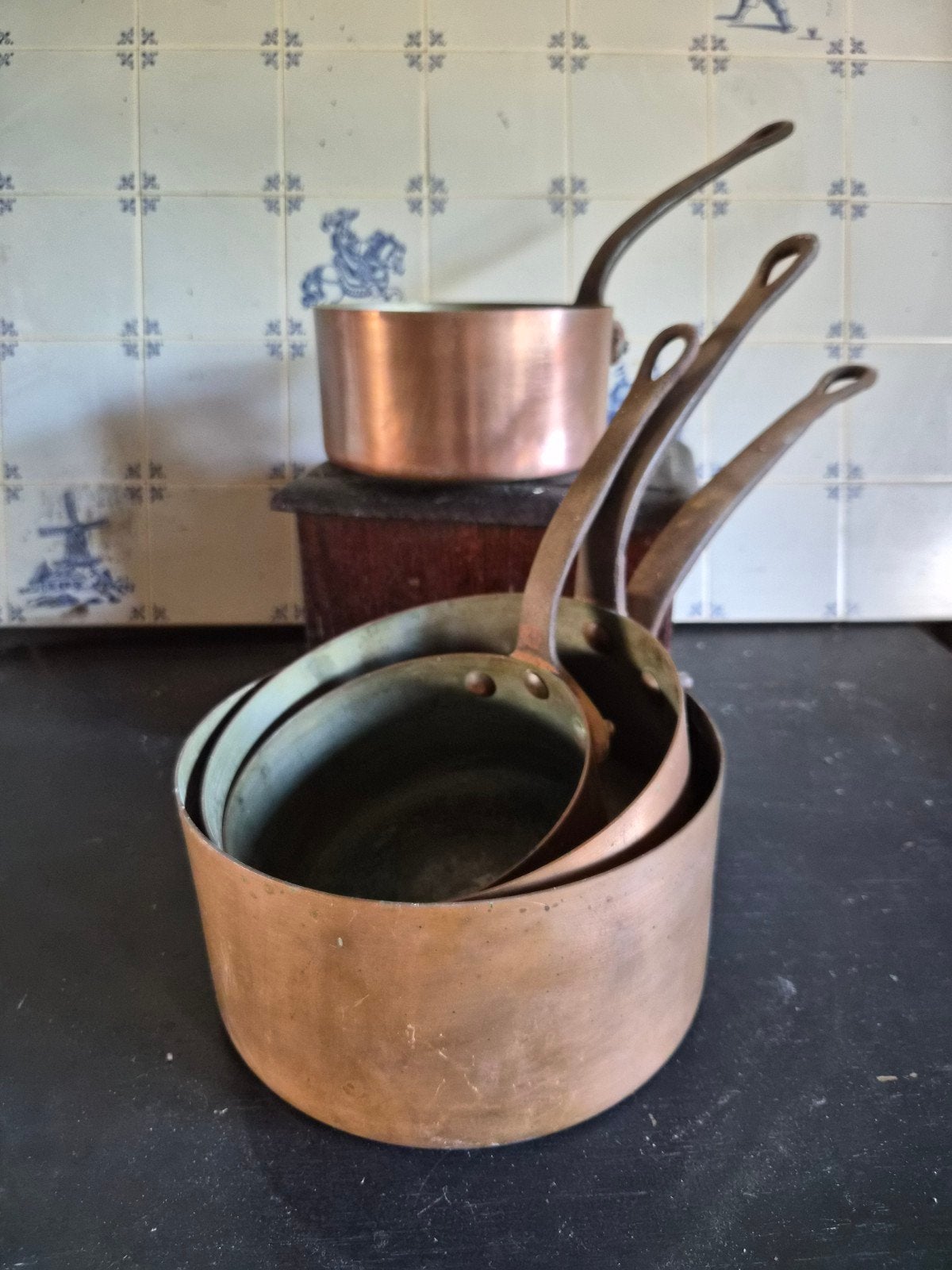 Set van 4 antieke koperen pannen met ijzeren handvatten, Ophalen of Verzenden