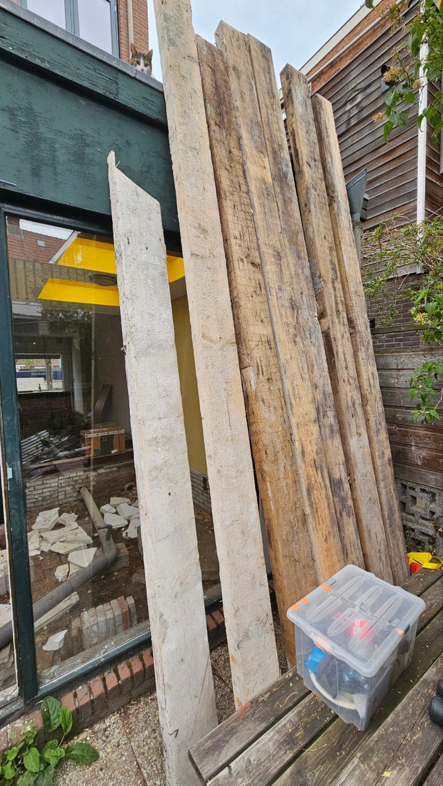 Robuuste houten planken, 3 tot 3,5 meter lang, Doe-het-zelf en Verbouw, Hout en Planken, Ophalen, Gebruikt, Minder dan 25 mm, 300 cm of meer