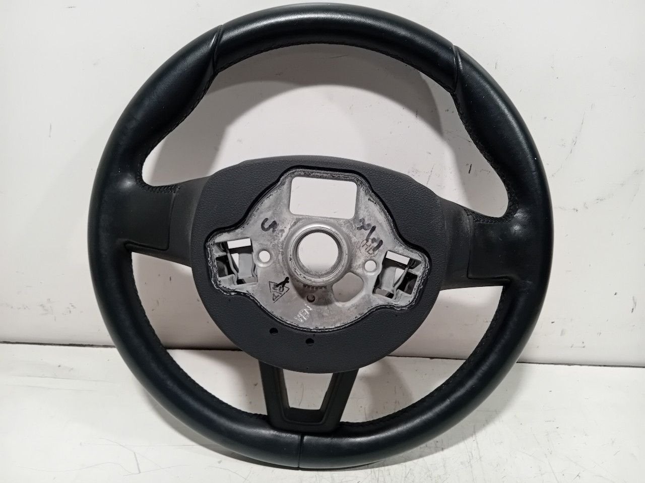 Stuur Skoda Rapid, Onderdelen@venauto.nl, Van der Ven Autorecycling B.V., Gebruikt, Ettenseweg 76, 4706 PB Roosendaal, The Netherlands