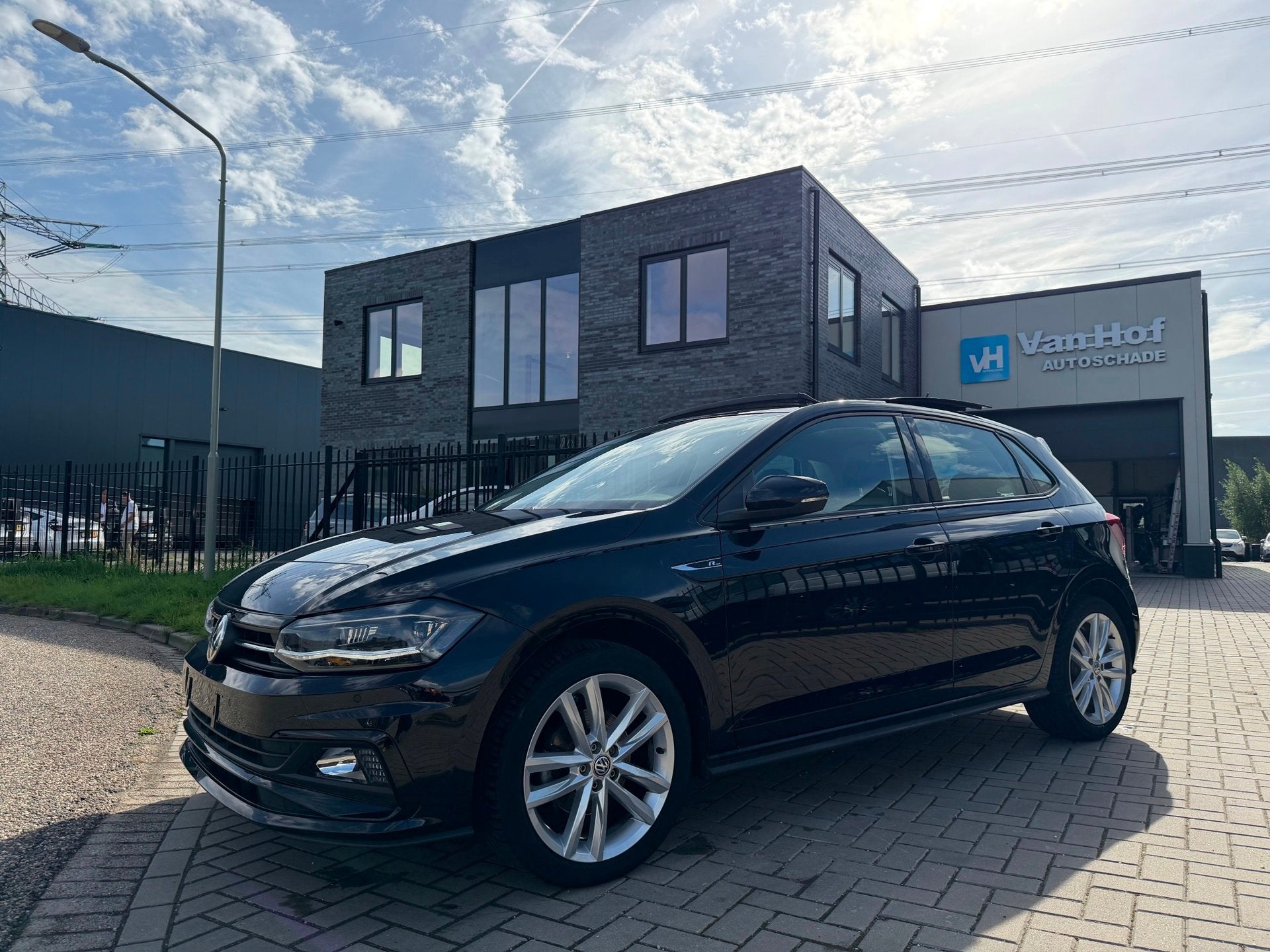 Volkswagen Polo 1.5 TSI R-Line 150PK Pano/Dsg/Virtual/Led/Vo, Automaat, 1498 cc, Volkswagen, Benzine