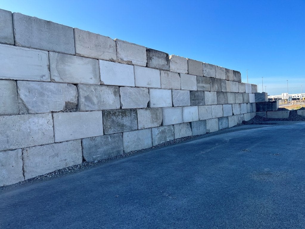 Betonblokken 160x80x80 cm, B-keus, Ophalen, Gebruikt