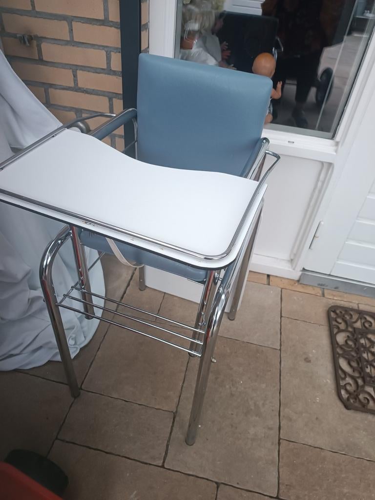 Brocante kinderstoel met skai leren bekleding, Ophalen of Verzenden, Gebruikt, Overige typen
