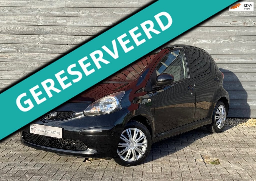 Toyota Aygo 1.0-12V + AIRCO APPLE CARPLAY ANDROID, Auto's, Voorwielaandrijving, Stof, Gebruikt, Origineel Nederlands