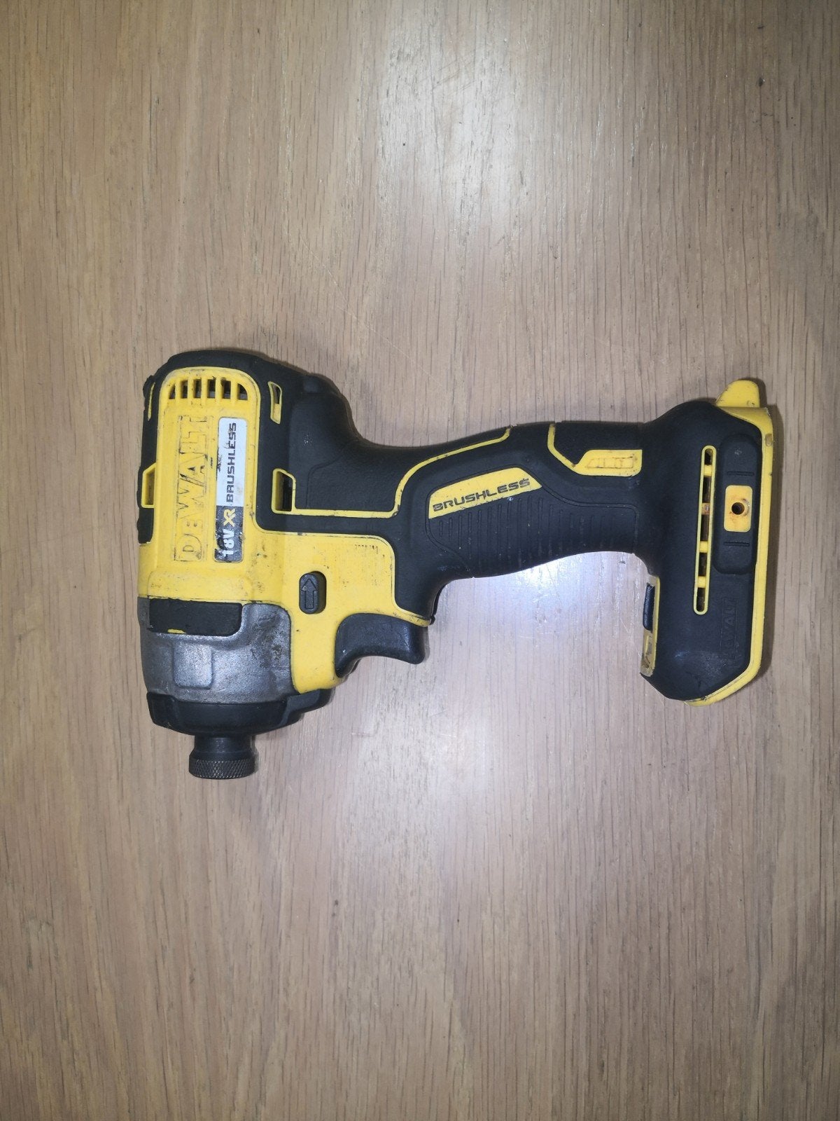Dewalt DCF887 Slagmoersleutel - Gebruikt, Variabele snelheid, Ophalen of Verzenden, Boor- en Schroefmachine, Gebruikt