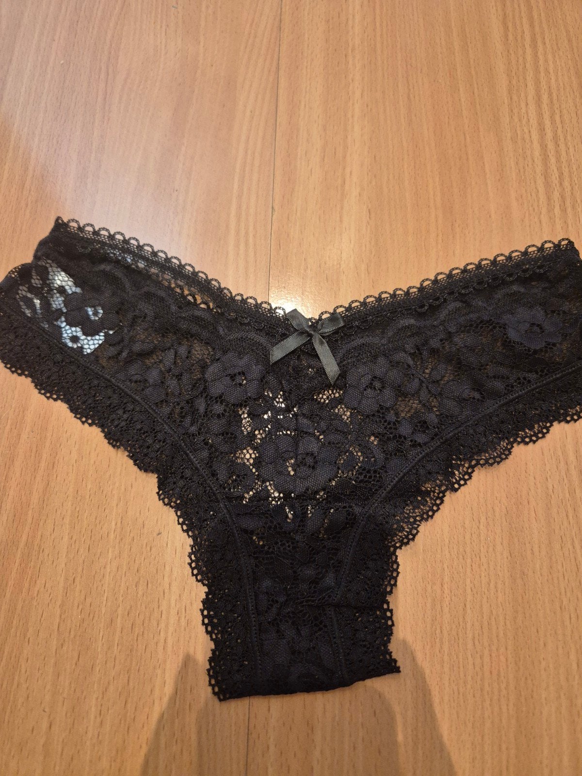 Nieuw zwart kanten slipje - XS/S, Onbekend, Ophalen of Verzenden, Zwart, Slip