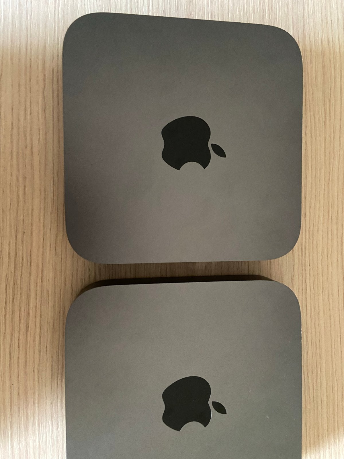2x Mac Mini 2018 Core i3 16GB RAM 128GB SSD, Computers en Software, Apple Desktops, Ophalen, Gebruikt, SSD, Mac Mini