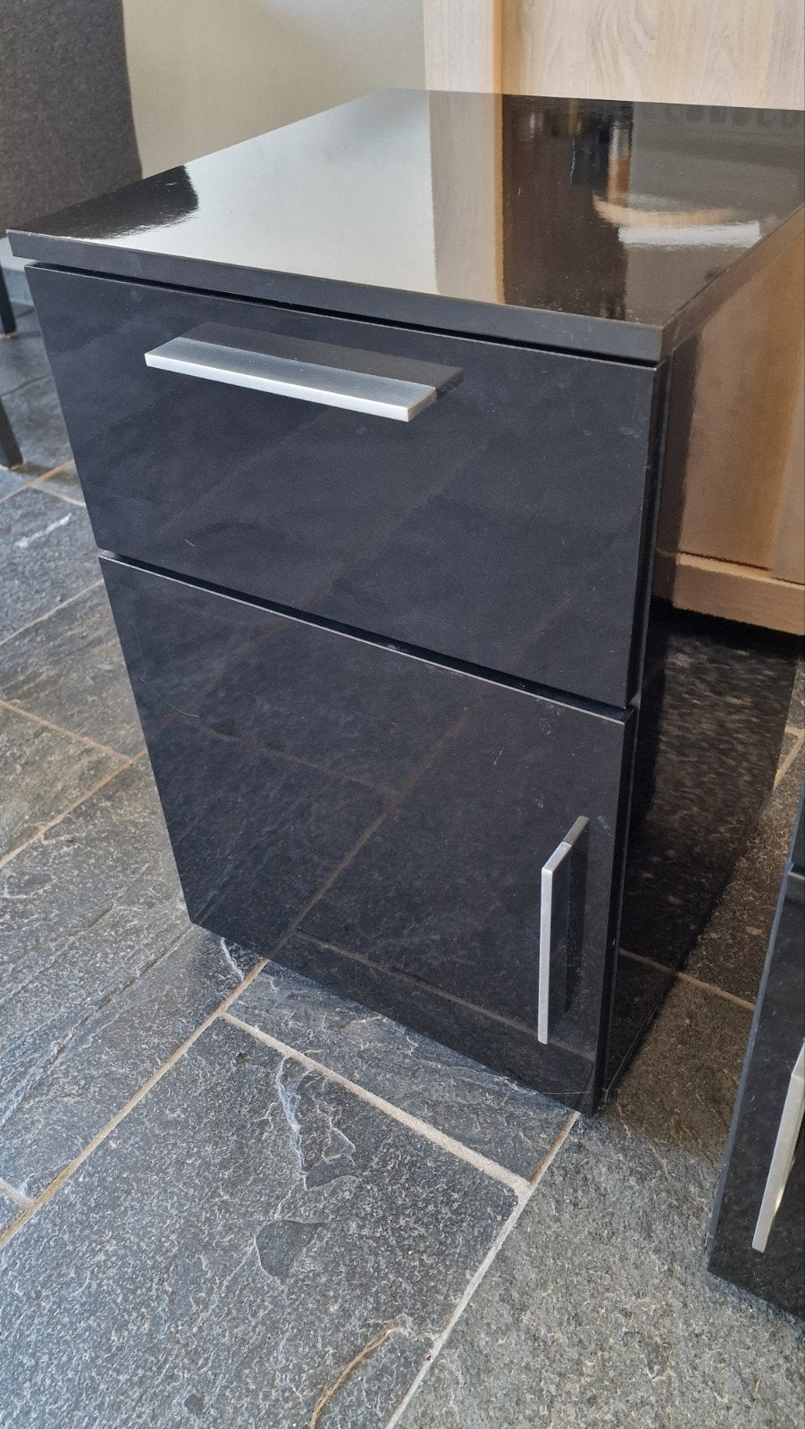 Nachtkastjes Zwart Hoogglans - Set van 2, Ophalen, Zo goed als nieuw, Minder dan 45 cm, Minder dan 55 cm