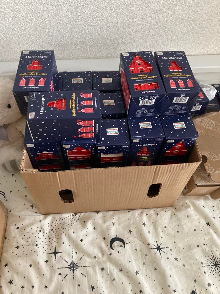 Kersthuisjes postcodeloterij , opbrengst voor het goede doel, Ophalen of Verzenden, Nieuw
