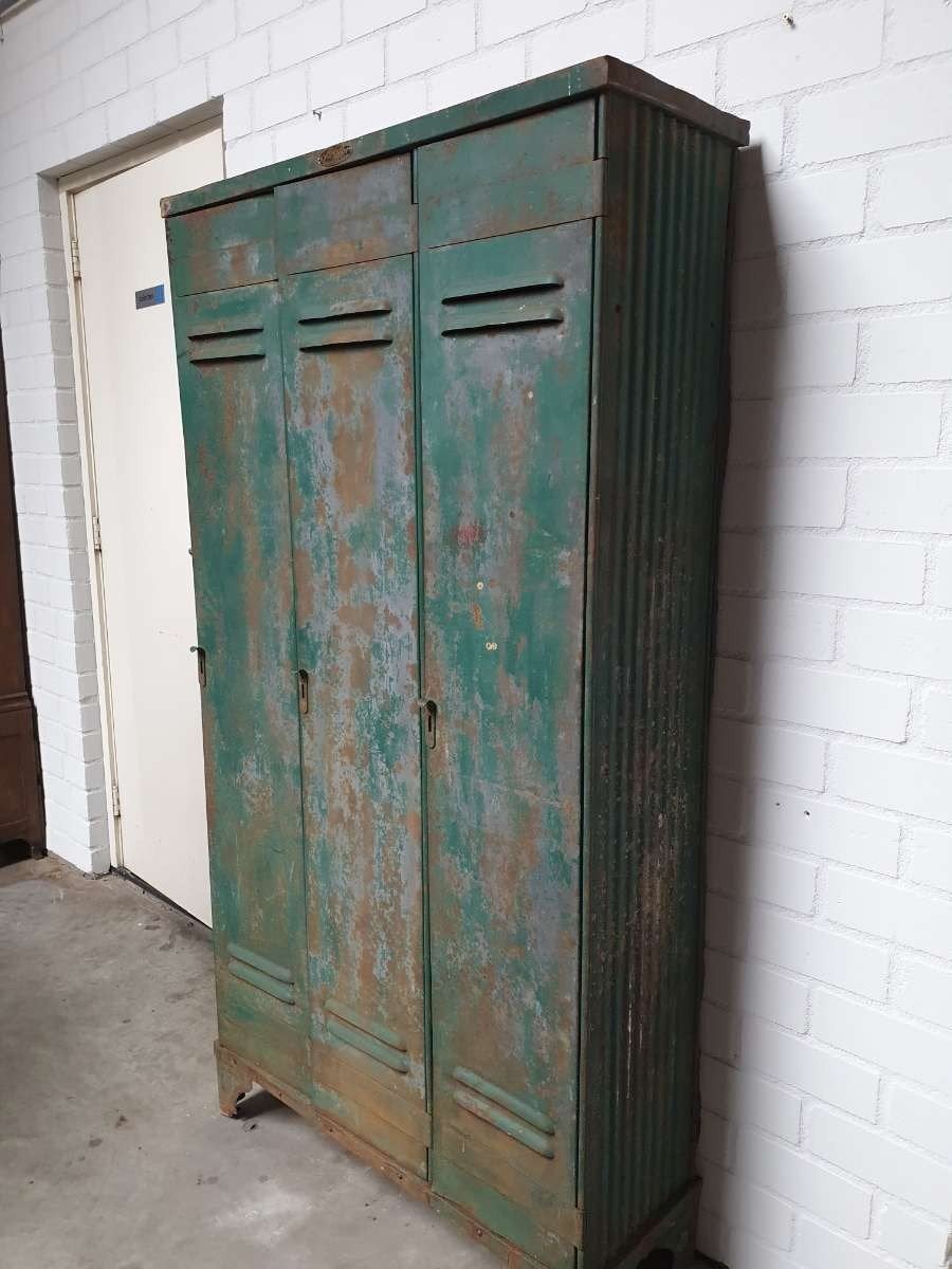 Topper jaren 50 strafor strassburg locker kast, Ophalen, Zo goed als nieuw