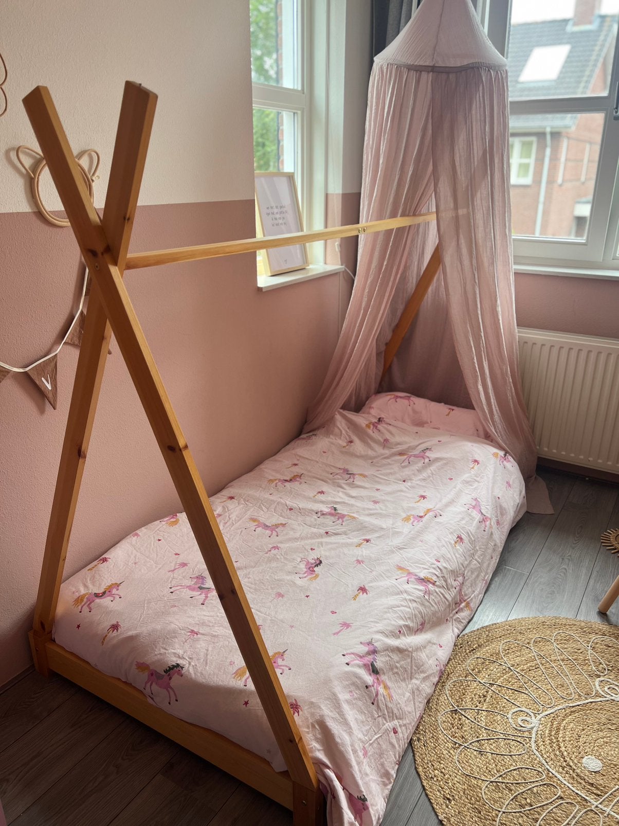Huisbed huisjes /tipibed kinderbed 90x200 compleet, Ophalen, 85 tot 100 cm, Zo goed als nieuw, Matras