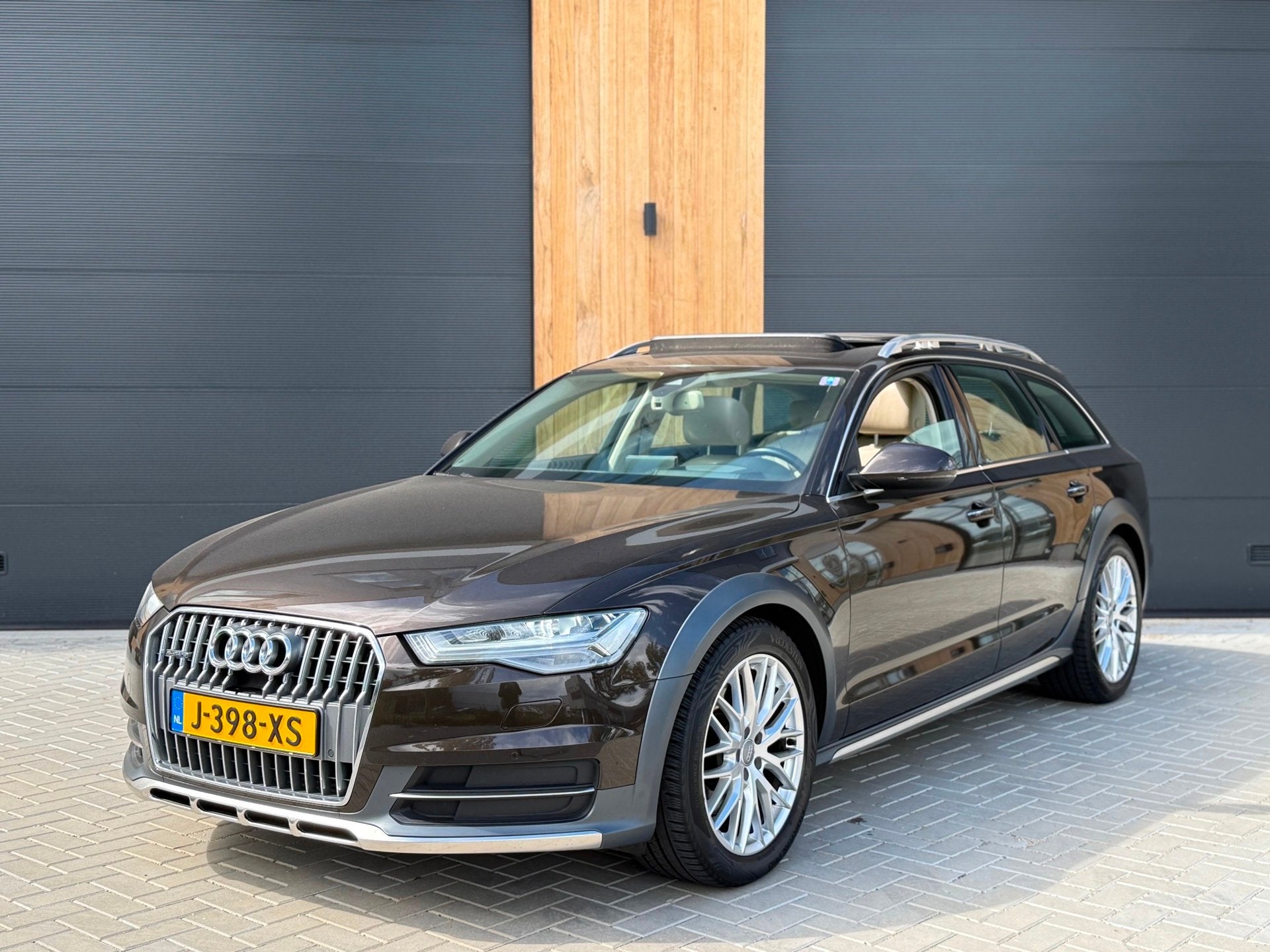 Audi A6 Allroad Quattro 3.0 TDI (bj 2016) Zeer compleet|HuD|, Auto's, Audi, Automaat, Gebruikt, 2500 kg, Diesel