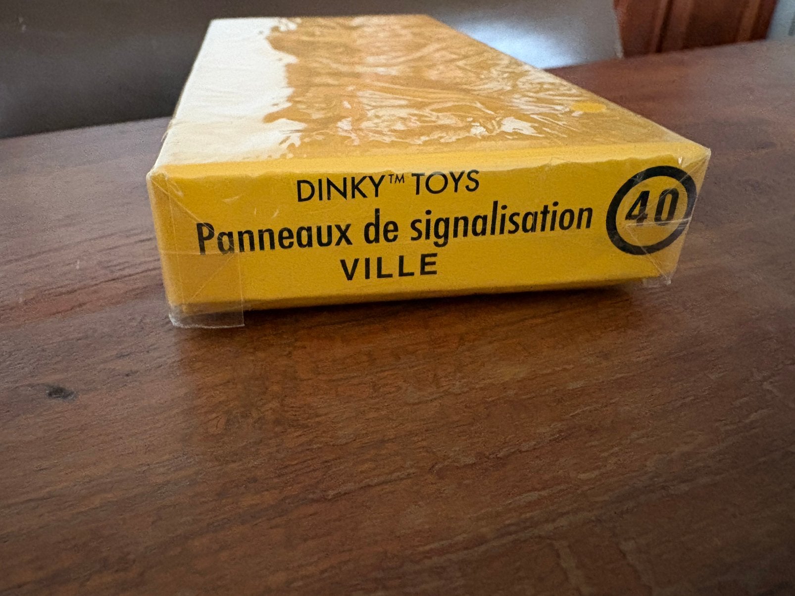 Te koop aangeboden: Dinky Toys Atlas nr. 40, Ophalen of Verzenden, Nieuw
