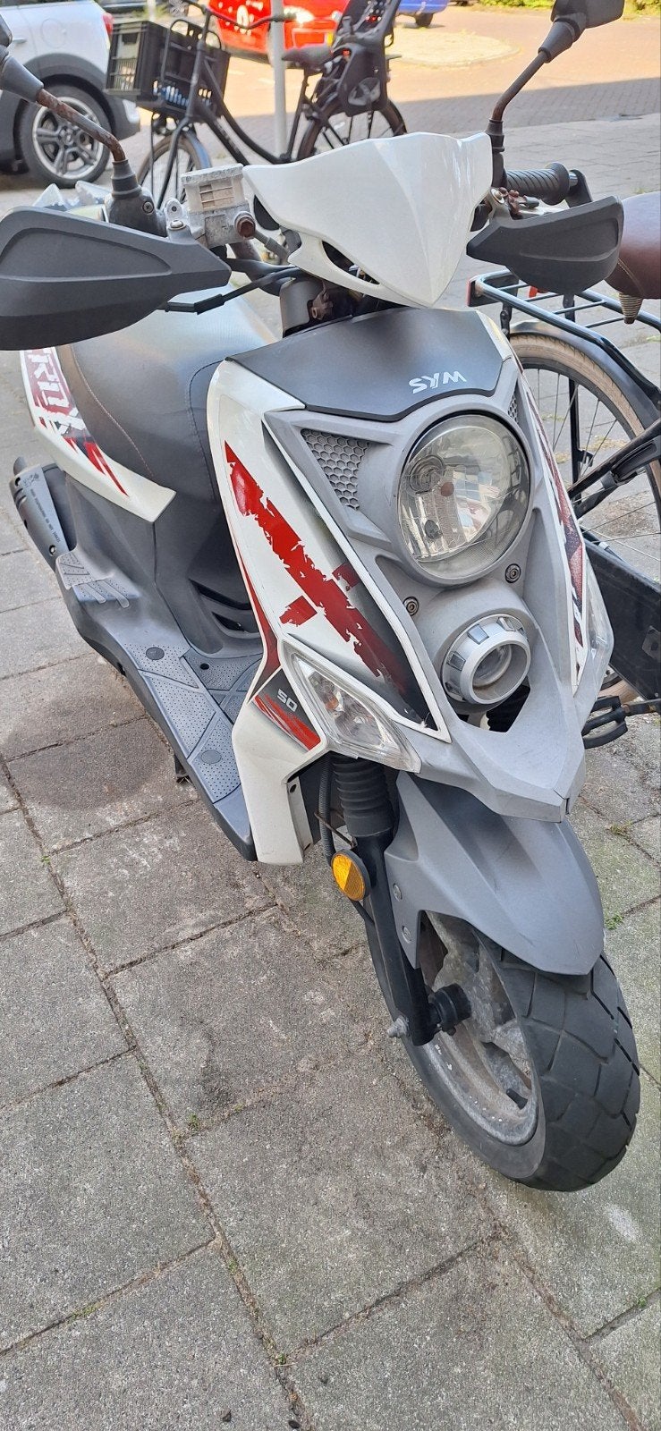 Crox Sym Scooter - Goed werkend, kilometerstand onbekend, Fietsen en Brommers, Ophalen of Verzenden, Gebruikt, Overige modellen