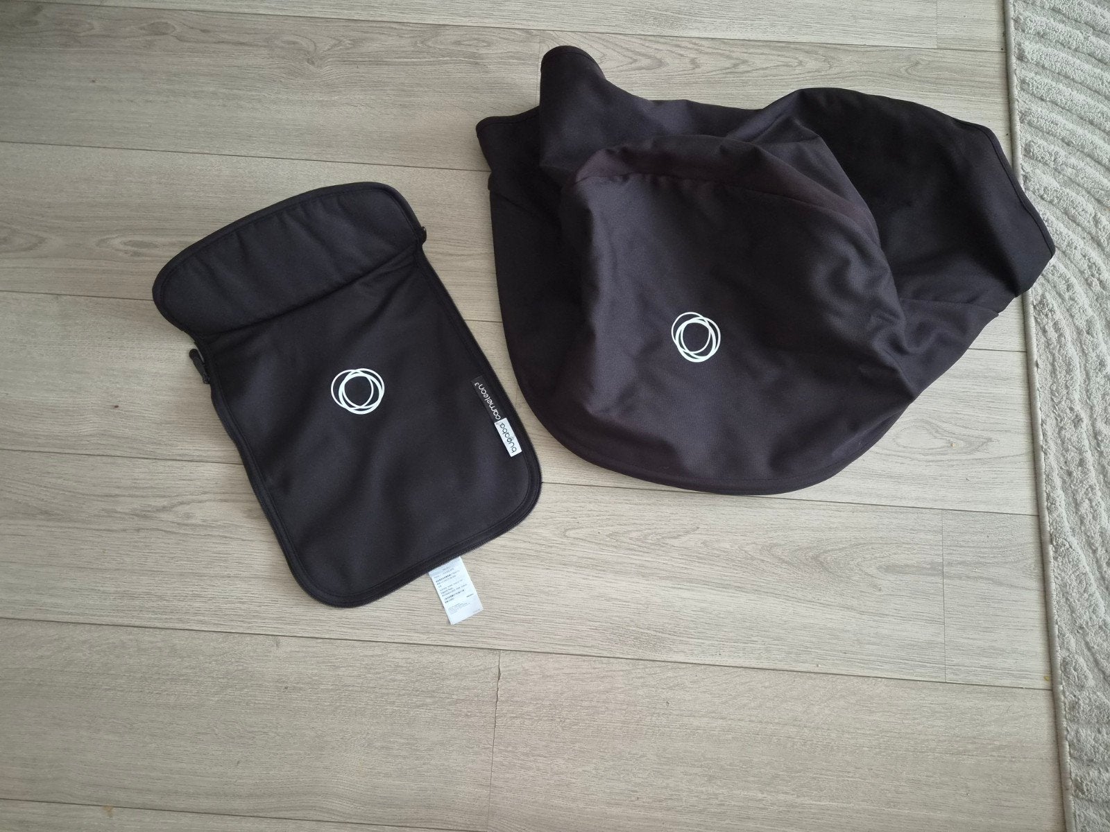 Bugaboo cameleon zwarte kap en afdakje voor wieg., Ophalen of Verzenden