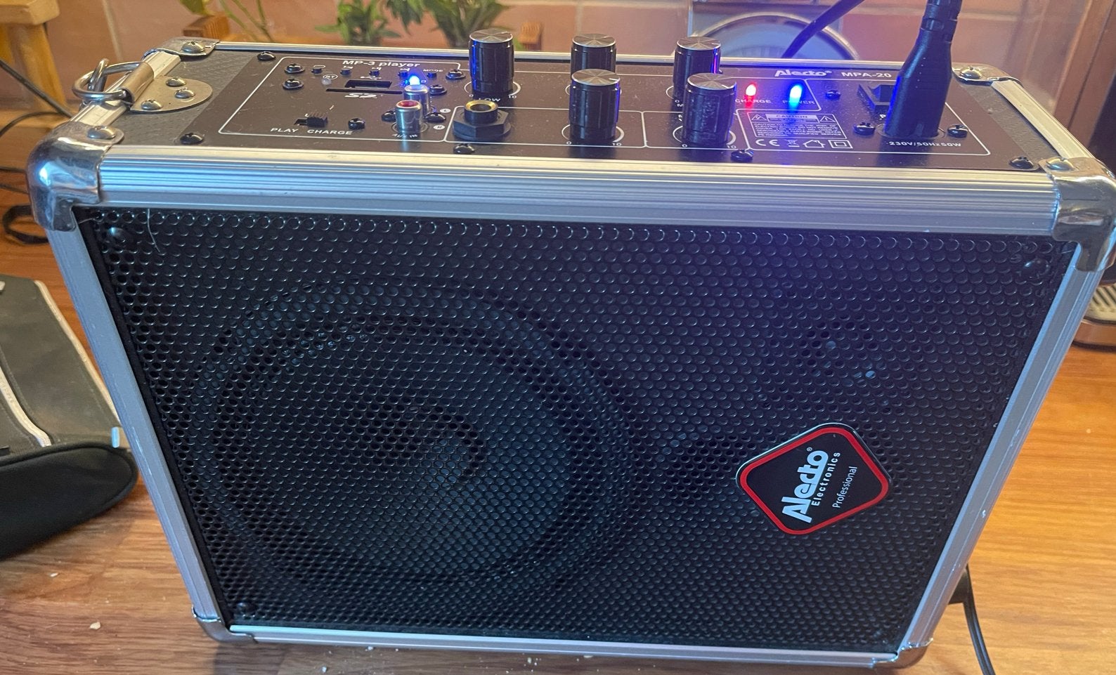 Alecto MPA-20, Overige merken, Ophalen of Verzenden, Minder dan 60 watt, Gebruikt
