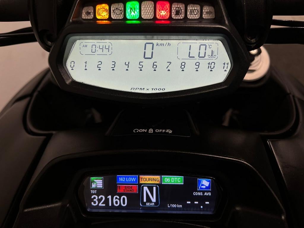 Ducati DIAVEL LEASE VOORDELIG!, 2 cilinders, Motorrijbewijs A, Bedrijf, Onbekend