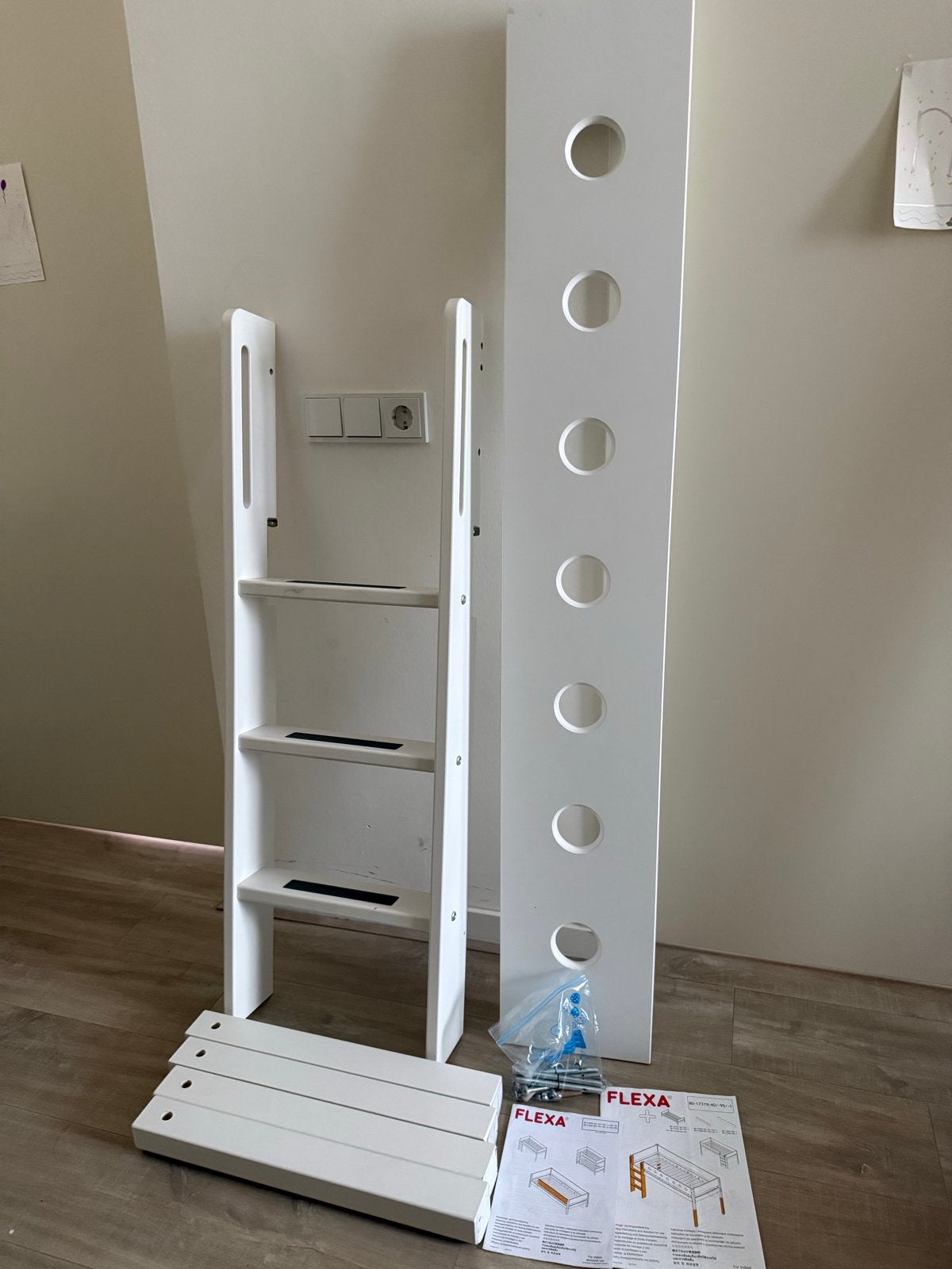 Flexa wit verhogingsset voor halfhoogslaper met trapje, Ophalen, Gebruikt, Hoogslaper of Stapelbed