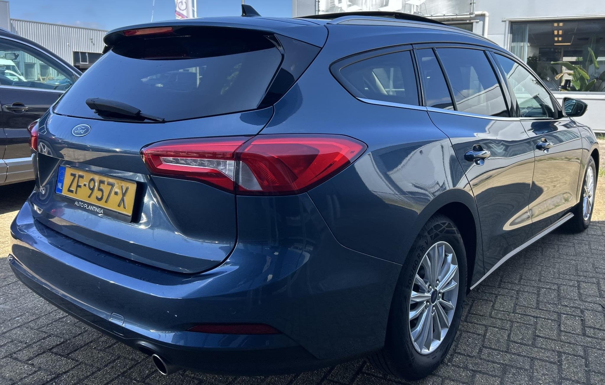 Ford Focus Wagon 1.0 EcoBoost Titanium Business 125PK | PANO, Gebruikt, Euro 6, Origineel Nederlands, Lane Keeping Assist