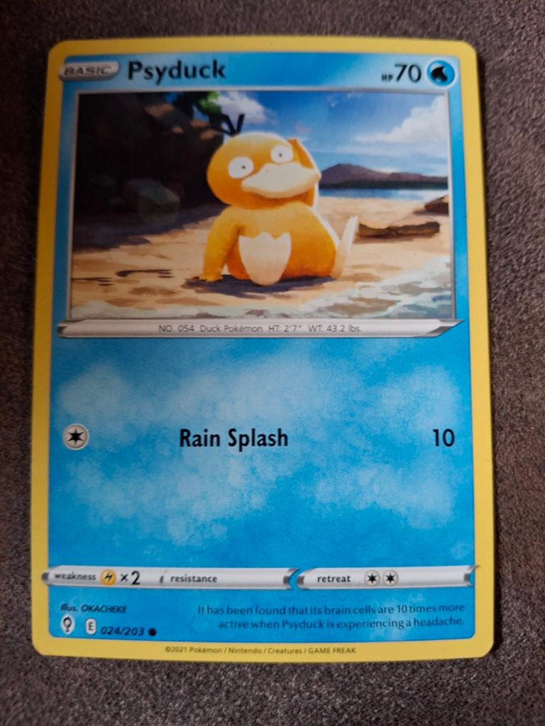 Pokémon Kaart Psyduck 024/203 - Celebrations, Ophalen of Verzenden, Zo goed als nieuw, Losse kaart