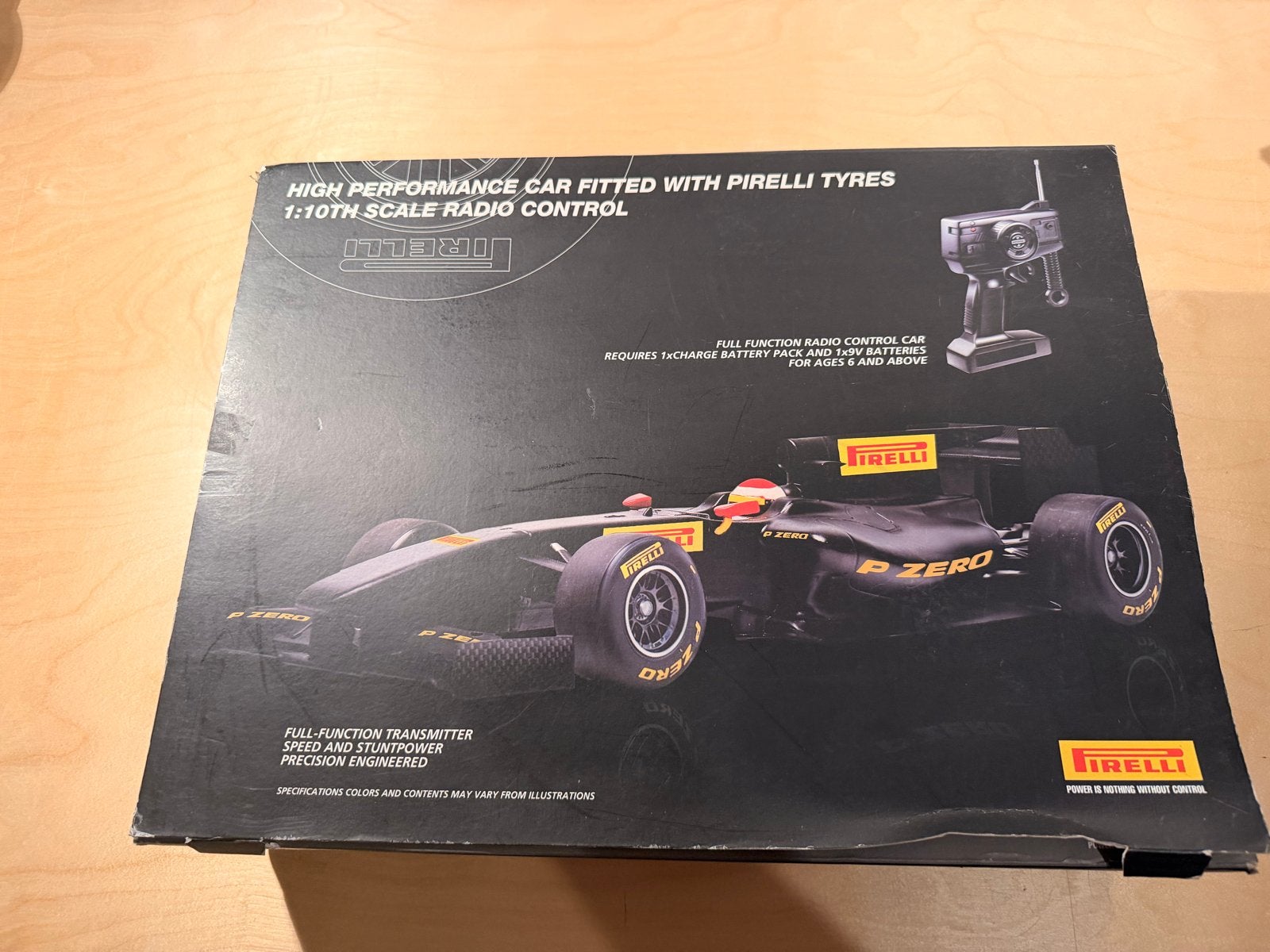 Pirelli F1 RC Auto 1:10 Schaal - Nieuw in Doos, Elektro, Ophalen of Verzenden, Zo goed als nieuw, Schaal 1:10