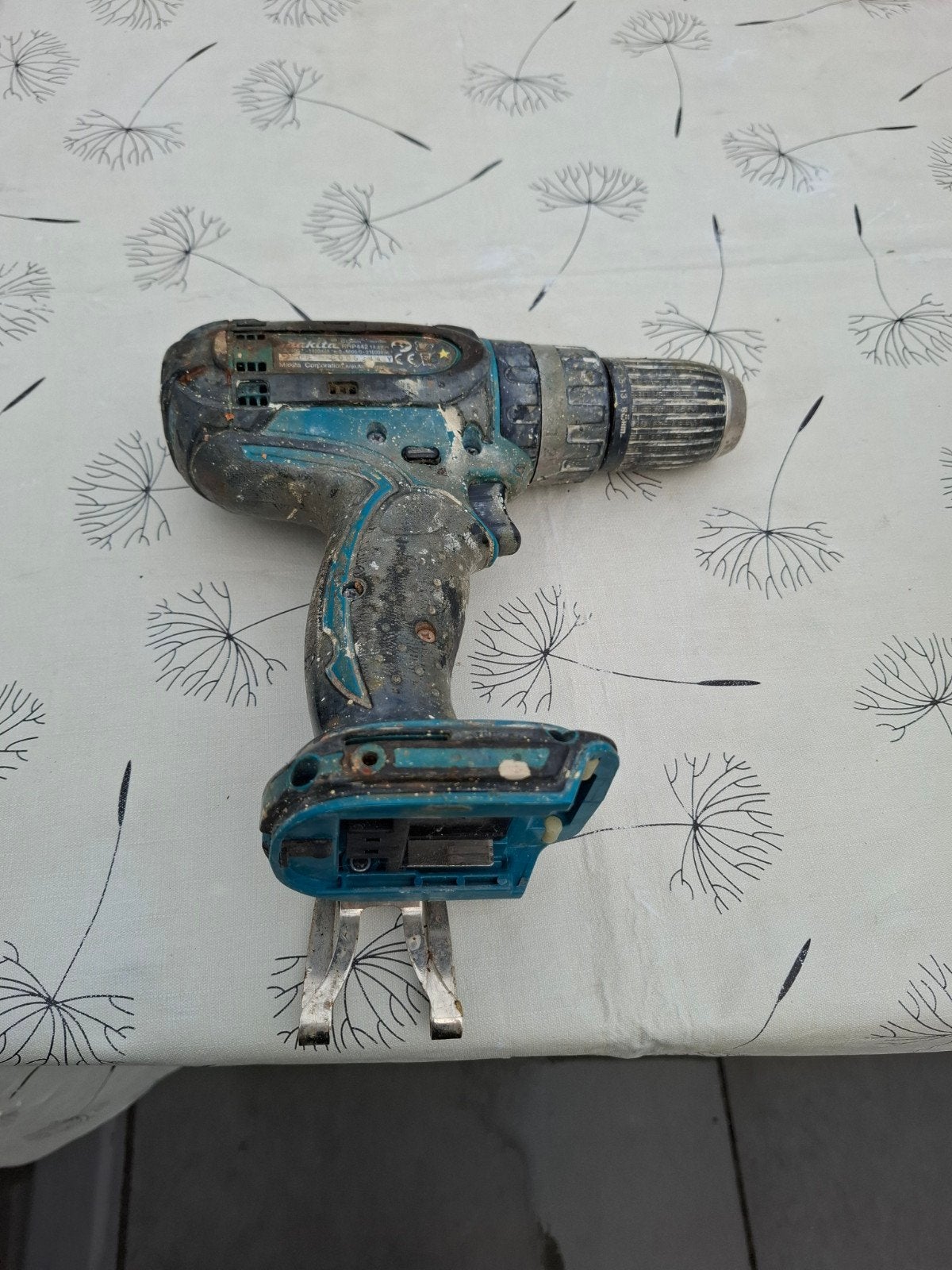 Makita Boormachine zonder batterij - Gebruikt, Doe-het-zelf en Verbouw, Gereedschap | Boormachines, Ophalen of Verzenden, Gebruikt