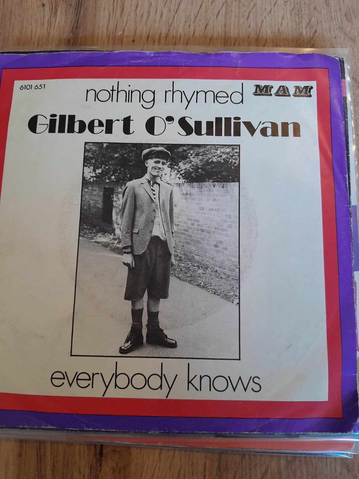 gilbert o sullivan 7inch nothing rhymed, Ophalen of Verzenden, Zo goed als nieuw, Pop