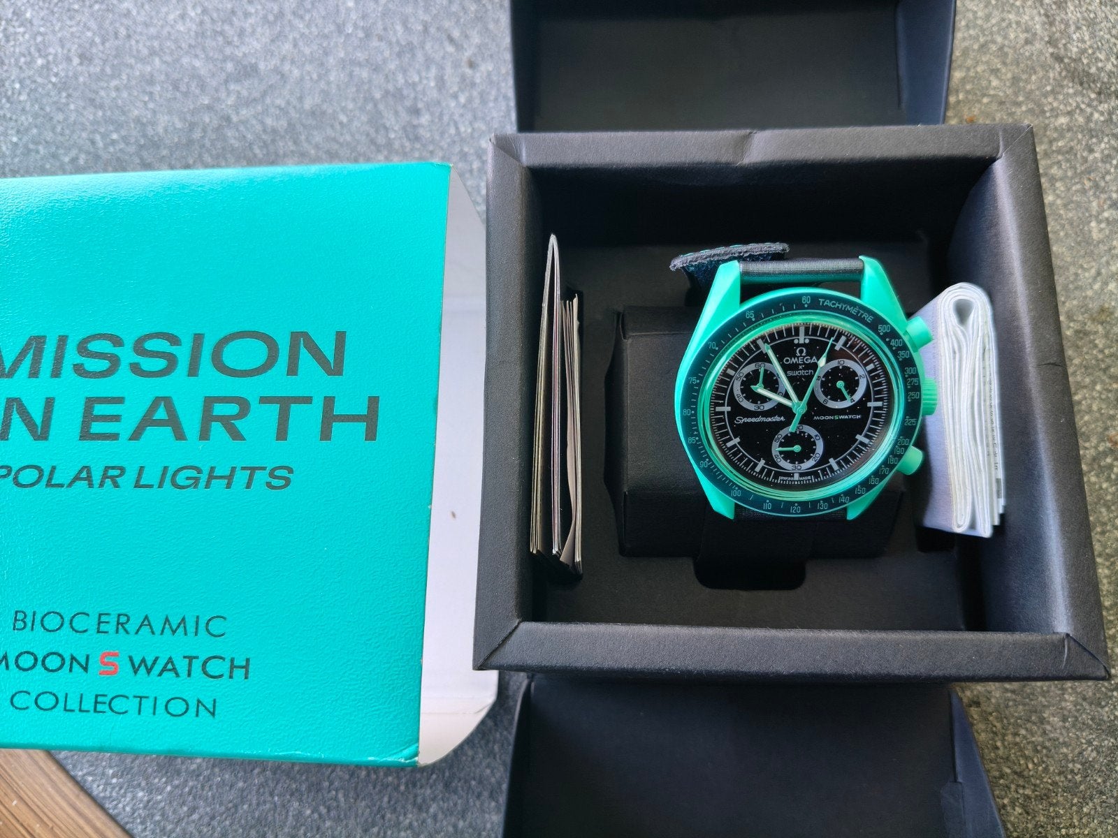 Swatch Omega Moonwatch Polar lights, Sieraden, Tassen en Uiterlijk, Kunststof, Verzenden, Polshorloge, Nieuw