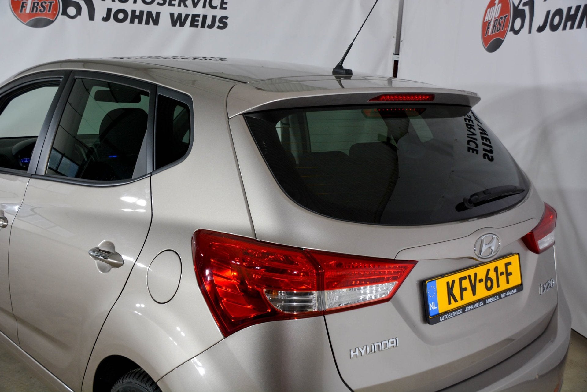 Hyundai IX20 1.4i airco, PDC achter, stuurwielverwarming, Auto's, Voorwielaandrijving, Stof, Gebruikt, 4 cilinders