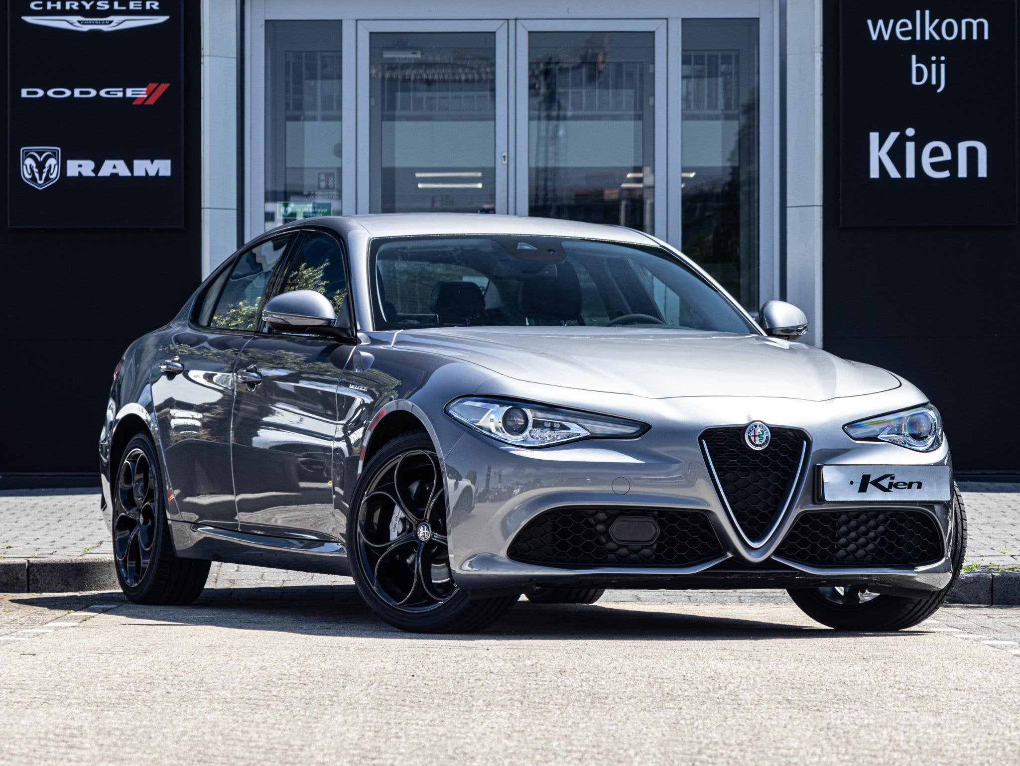 Alfa Romeo Giulia 2.0 T AWD Veloce 280 pk | Originele All Wh, 745 kg, 4 cilinders, 1505 kg, Leder