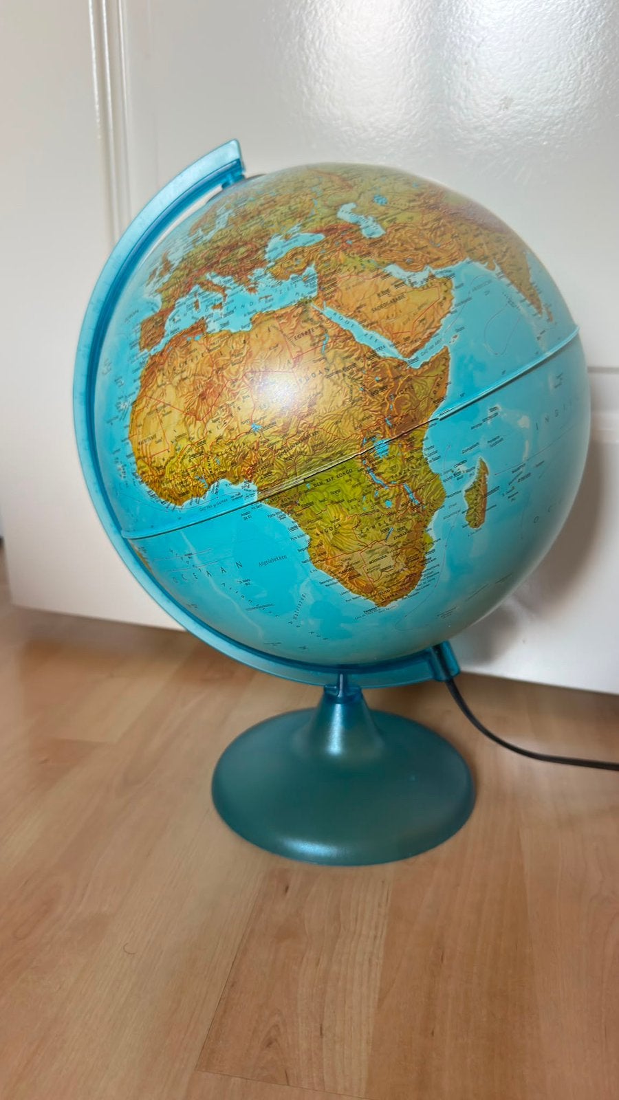 Verlichte wereldbol / wereldbol lamp, Ophalen, Zo goed als nieuw