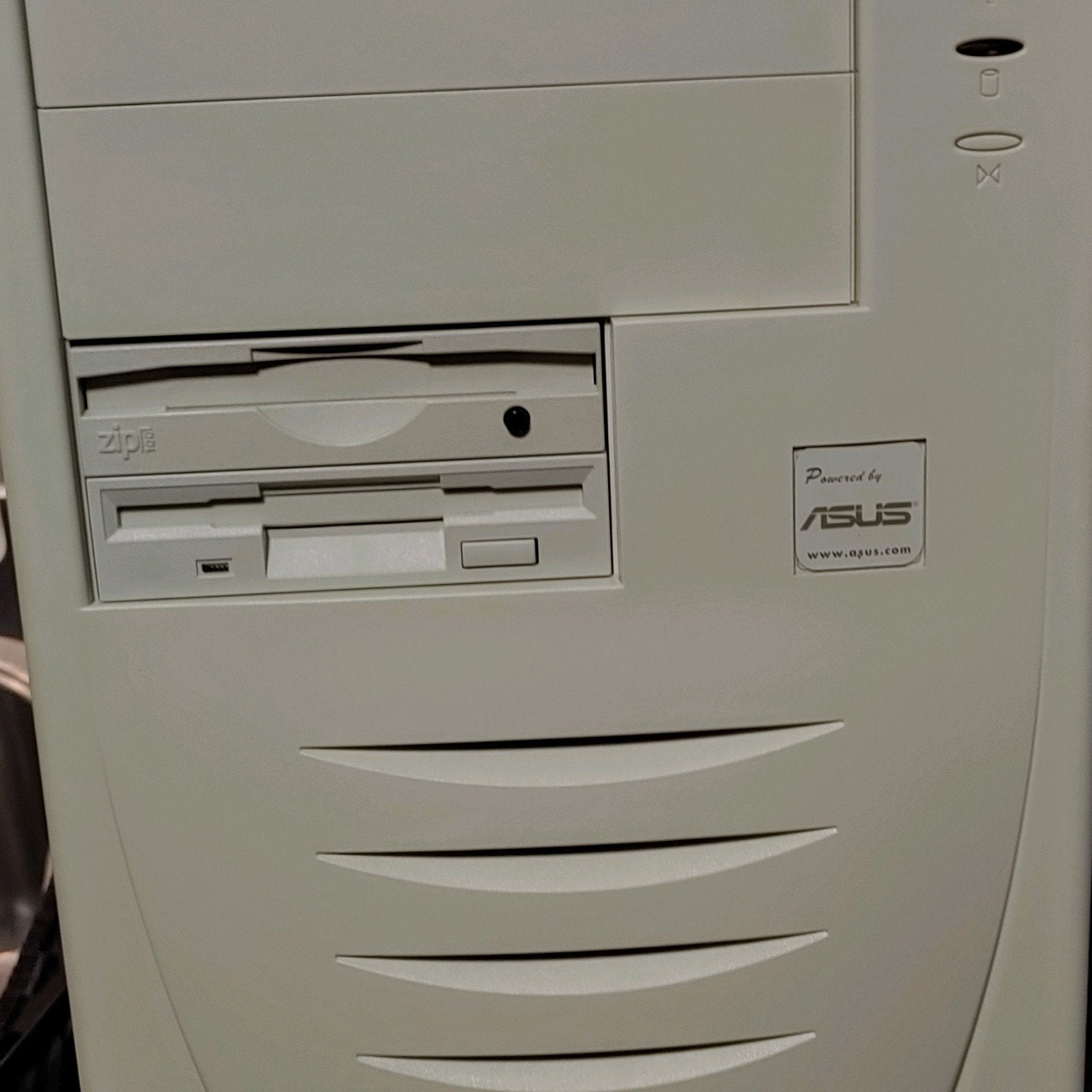 Zip Drive 100MB - IDE Intern + 4 disks in seal + IDE kabel, Ophalen of Verzenden