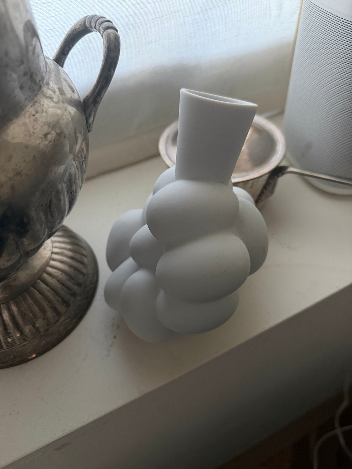 MOOOI Design Vaasje - Uniek en Stijlvol marcel wanders, Wit, Ophalen of Verzenden, Zo goed als nieuw, Steen/keramiek