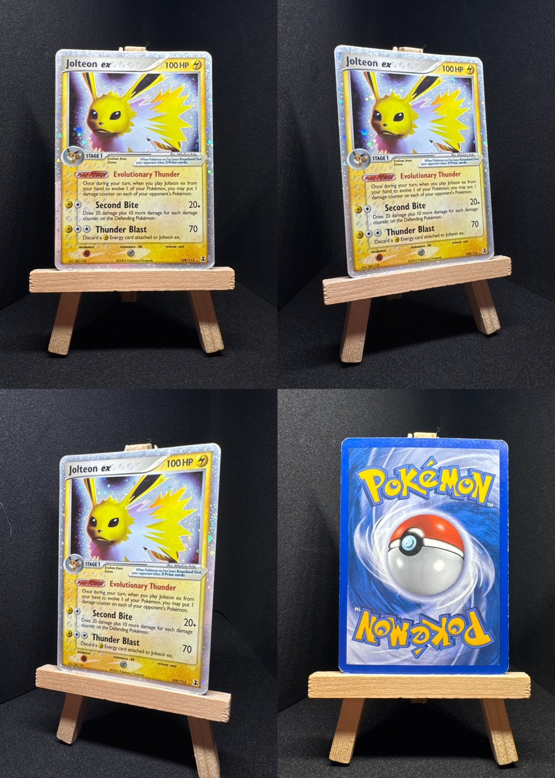 Jolteon ex 109/113, Ophalen of Verzenden, Zo goed als nieuw